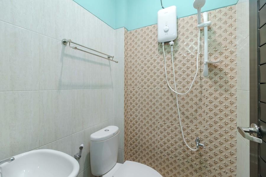 Hotel Reddoorz Near Rsud Koja Giacarta Esterno foto